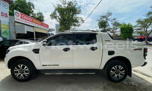 Buy Used Ford Wind star Car Buy Used Ford Wind star Car