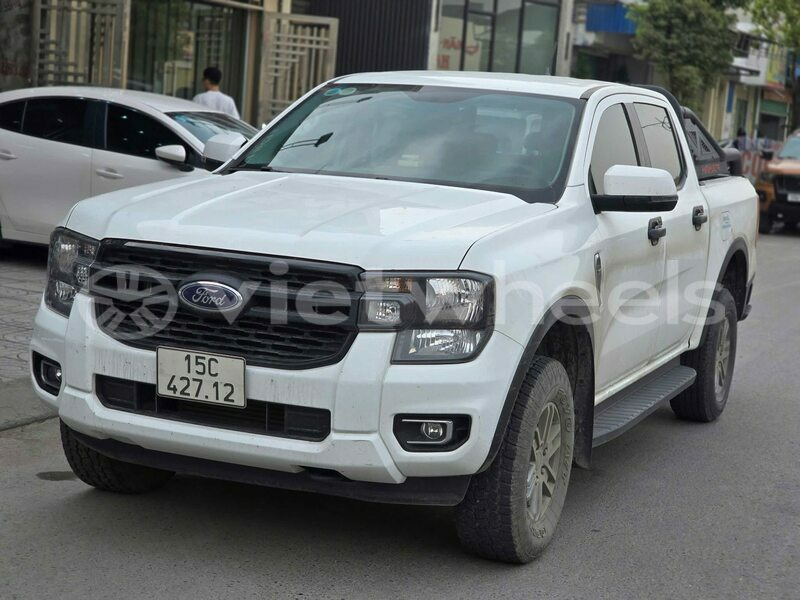 Big with watermark ford ranger tinh lam gjong gjam rong 39163
