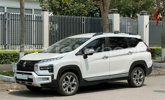 Buy Used Mitsubishi Xpander Car Buy Used Mitsubishi Xpander Car