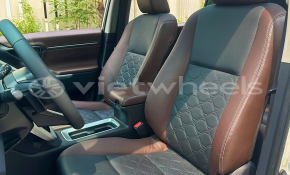 Buy Used Toyota Innova Car Buy Used Toyota Innova Car