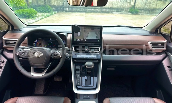 Buy Used Toyota Innova Car Buy Used Toyota Innova Car
