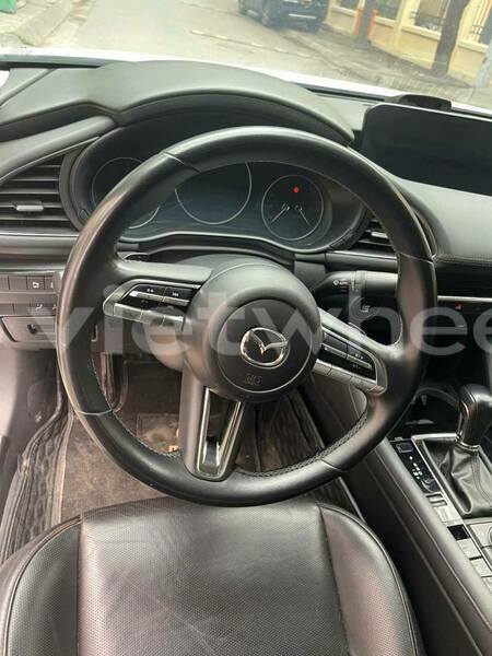 Big with watermark mazda 3 tinh lam gjong gjam rong 39210