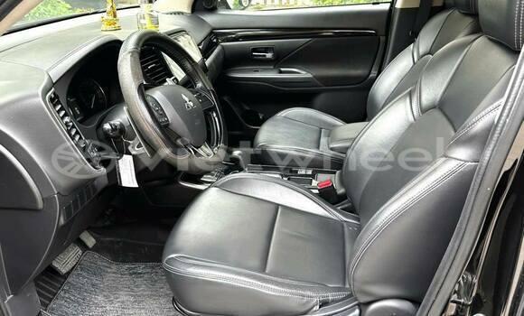 Buy Used Mitsubishi Outlander Car Buy Used Mitsubishi Outlander Car