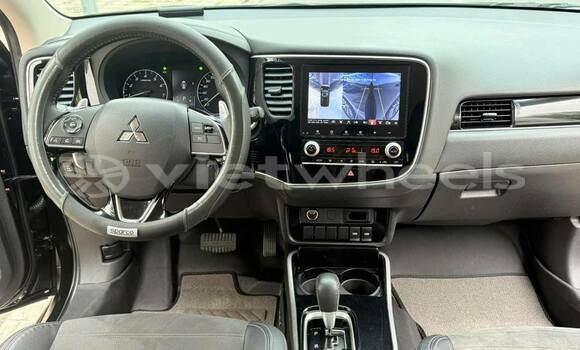 Buy Used Mitsubishi Outlander Car Buy Used Mitsubishi Outlander Car