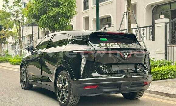 Buy Used VINFAST VF e34 Car Buy Used VINFAST VF e34 Car