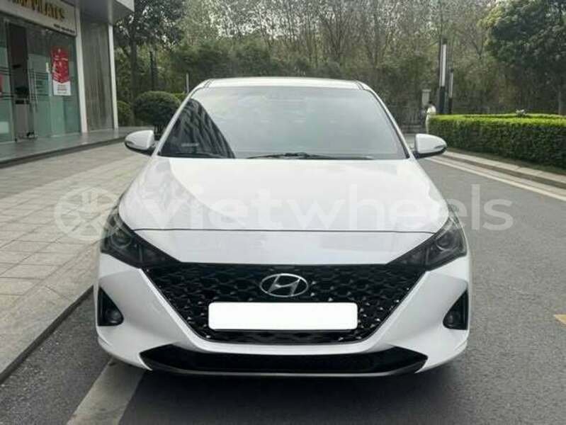 Big with watermark hyundai accent an giang huyen an phu 39240
