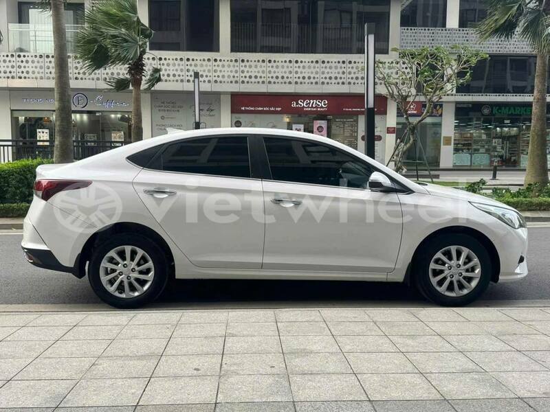 Big with watermark hyundai accent an giang huyen an phu 39240