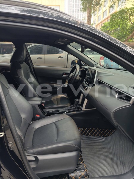 Big with watermark toyota corolla cross hanoi saigon 39242