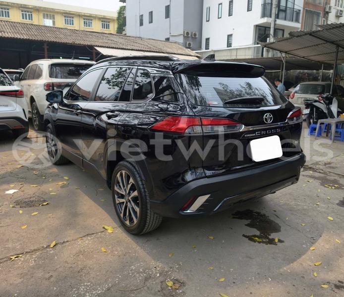 Big with watermark toyota corolla cross hanoi saigon 39242