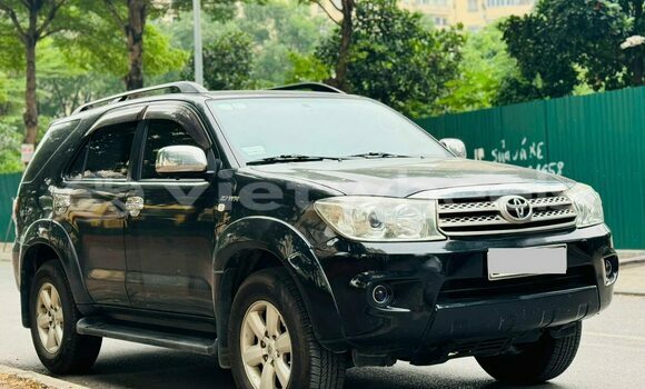 Buy Used Toyota Fortuner Car
