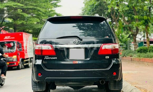 Buy Used Toyota Fortuner Car Buy Used Toyota Fortuner Car