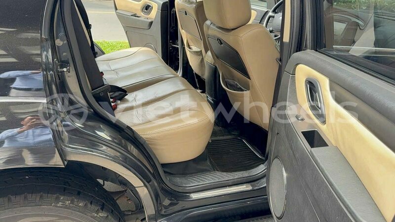 Big with watermark ford escape an giang huyen an phu 39281