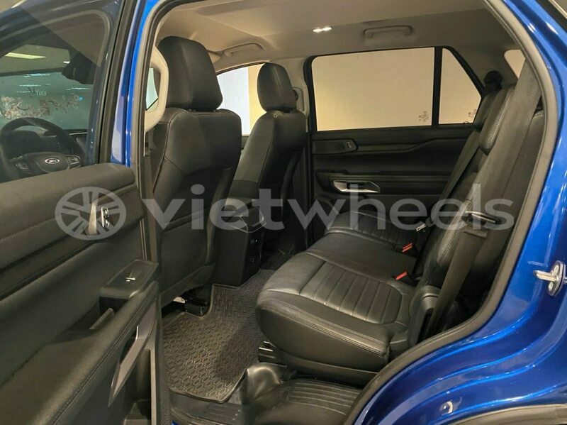 Big with watermark ford everest hanoi saigon 39284