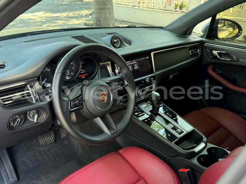 Big with watermark porsche macan hanoi saigon 39305