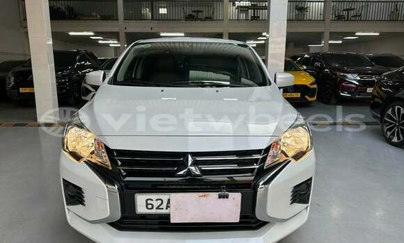 Mua Đã sử dụng Mitsubishi Attrage Xe ô tô Mua Đã sử dụng Mitsubishi Attrage Xe ô tô