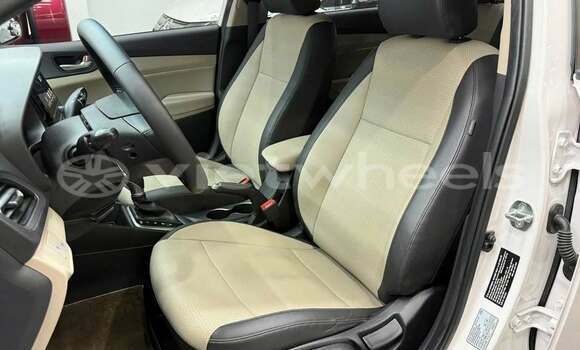 Buy Used Hyundai Accent Car Buy Used Hyundai Accent Car