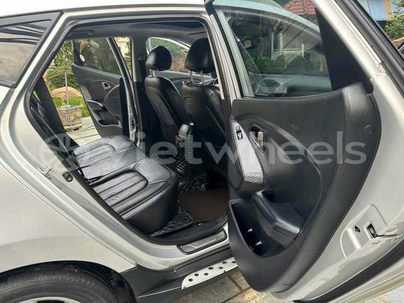 Big with watermark hyundai tucson hanoi saigon 39382
