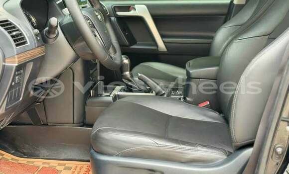 Mua Đã sử dụng Toyota Land Cruiser Prado Xe ô tô Mua Đã sử dụng Toyota Land Cruiser Prado Xe ô tô
