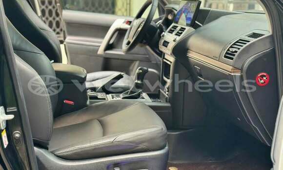 Mua Đã sử dụng Toyota Land Cruiser Prado Xe ô tô Mua Đã sử dụng Toyota Land Cruiser Prado Xe ô tô
