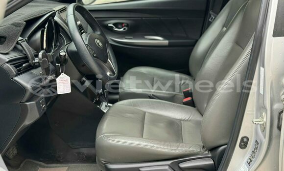 Mua Đã sử dụng Toyota Yaris Xe ô tô Mua Đã sử dụng Toyota Yaris Xe ô tô