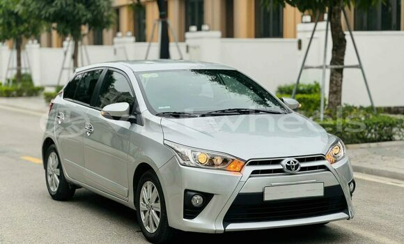 Mua Đã sử dụng Toyota Yaris Xe ô tô Mua Đã sử dụng Toyota Yaris Xe ô tô