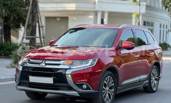Mua Đã sử dụng Mitsubishi Outlander Xe ô tô Mua Đã sử dụng Mitsubishi Outlander Xe ô tô