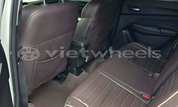 Mua Đã sử dụng Suzuki Swift Xe ô tô Mua Đã sử dụng Suzuki Swift Xe ô tô