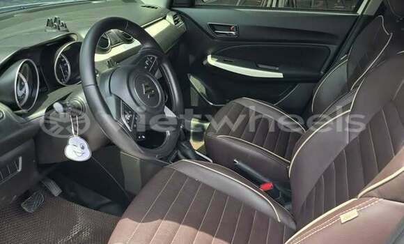 Mua Đã sử dụng Suzuki Swift Xe ô tô Mua Đã sử dụng Suzuki Swift Xe ô tô