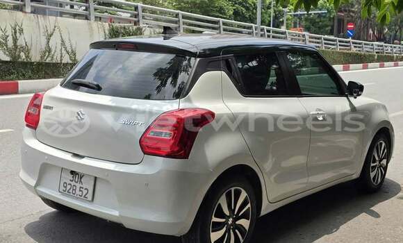 Mua Đã sử dụng Suzuki Swift Xe ô tô Mua Đã sử dụng Suzuki Swift Xe ô tô
