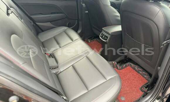 Mua Đã sử dụng Hyundai Elantra Xe ô tô Mua Đã sử dụng Hyundai Elantra Xe ô tô