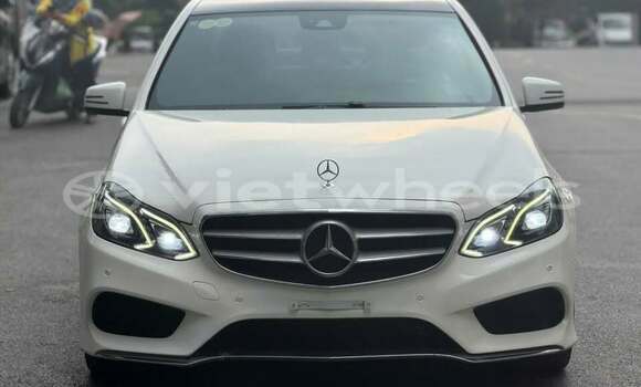 Mua Đã sử dụng Mercedes Benz E-Class Xe ô tô