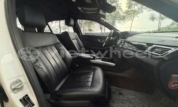 Mua Đã sử dụng Mercedes Benz E-Class Xe ô tô Mua Đã sử dụng Mercedes Benz E-Class Xe ô tô