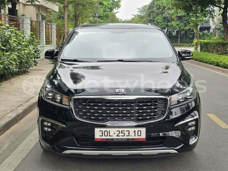 Big with watermark kia sedonal hanoi saigon 39426