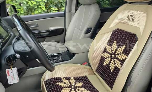 Mua Đã sử dụng KIA Sedonal Xe ô tô Mua Đã sử dụng KIA Sedonal Xe ô tô