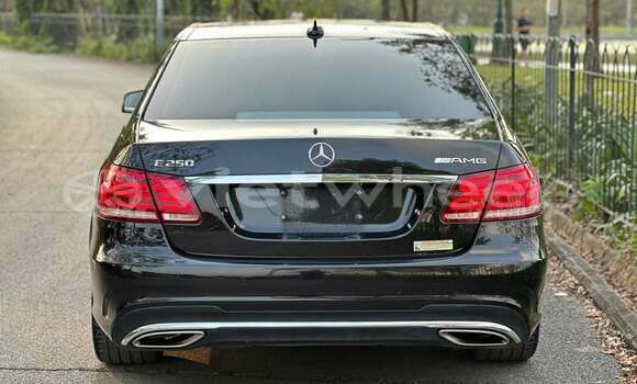 Mua Đã sử dụng Mercedes Benz E-Class Xe ô tô Mua Đã sử dụng Mercedes Benz E-Class Xe ô tô