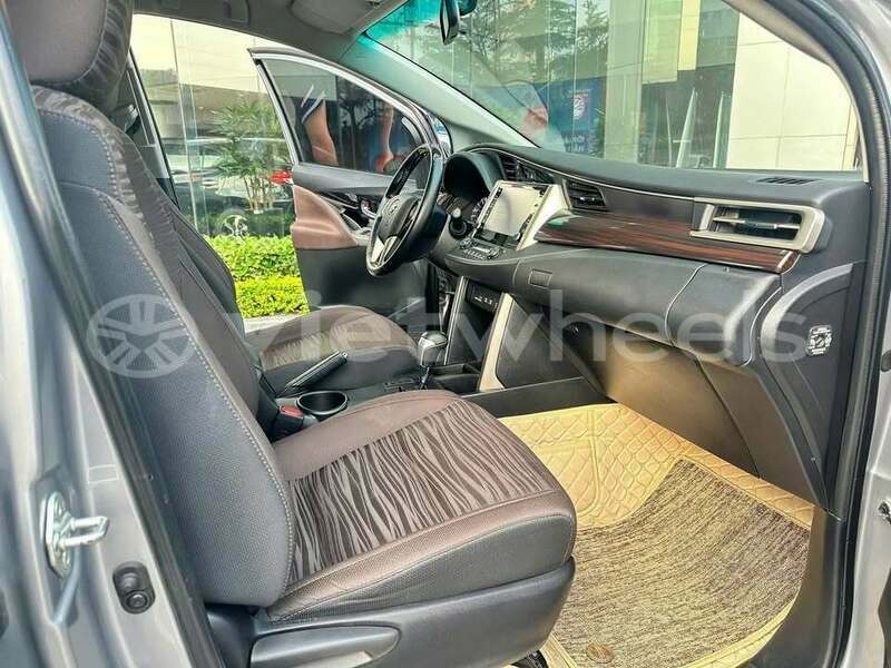 Big with watermark toyota innova tinh lam gjong gjam rong 39432