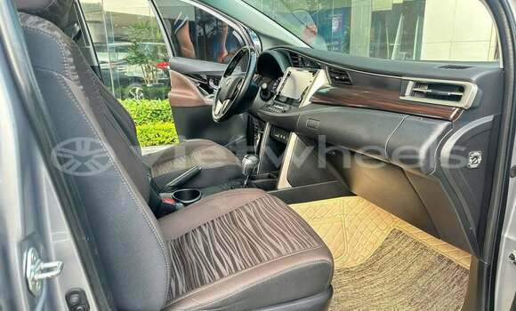 Mua Đã sử dụng Toyota Innova Xe ô tô Mua Đã sử dụng Toyota Innova Xe ô tô