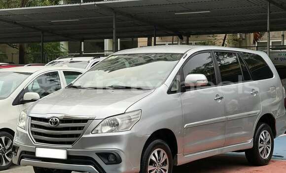 Mua Đã sử dụng Toyota Innova Xe ô tô