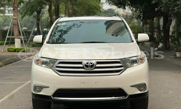 Mua Đã sử dụng Toyota Highlander Xe ô tô
