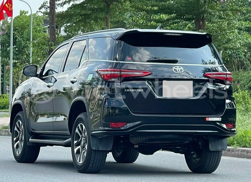 Big with watermark toyota fortuner tinh lam gjong gjam rong 39452
