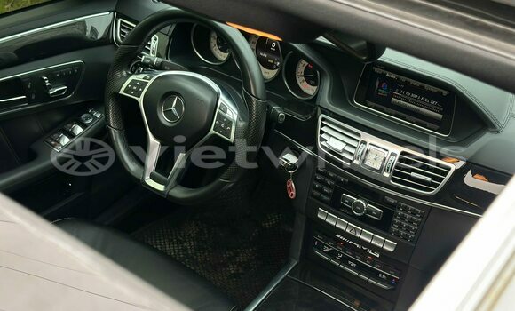Mua Đã sử dụng Mercedes E class Xe ô tô Mua Đã sử dụng Mercedes E class Xe ô tô