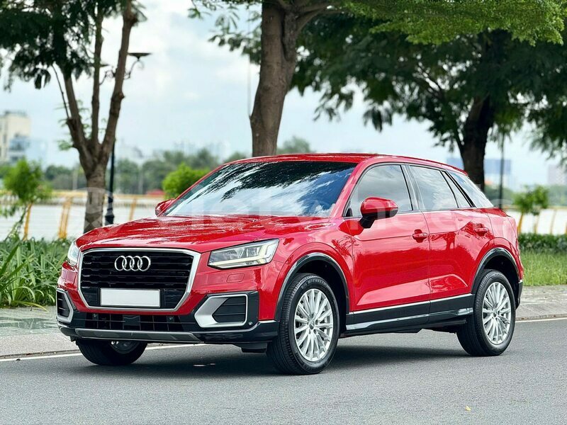 Big with watermark audi q7 hanoi saigon 39490