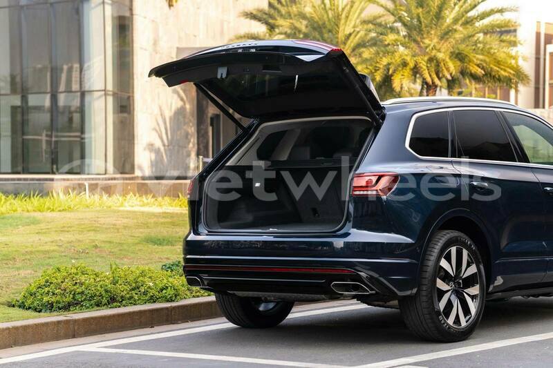 Big with watermark volkwagen tiguan tinh lam gjong gjam rong 39510