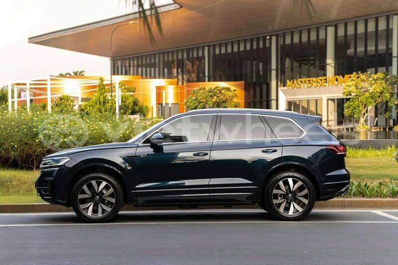 Big with watermark volkwagen tiguan tinh lam gjong gjam rong 39510