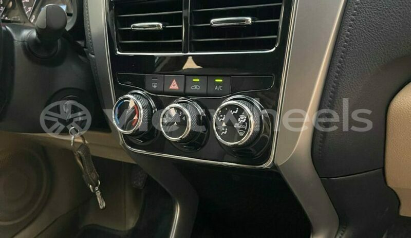 Big with watermark toyota toyota vios hanoi saigon 39514