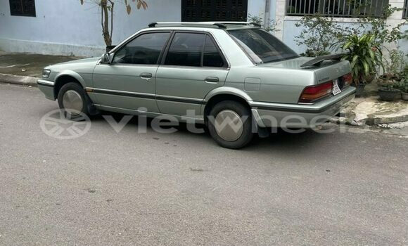 Mua Đã sử dụng Nissan BLUEBIRD Xe ô tô