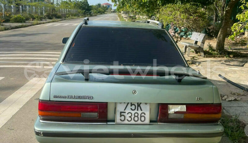 Big with watermark nissan bluebird hanoi saigon 39517