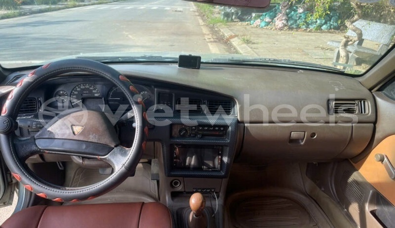 Big with watermark nissan bluebird hanoi saigon 39518
