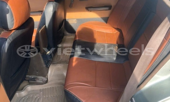 Mua Đã sử dụng Nissan BLUEBIRD Xe ô tô Mua Đã sử dụng Nissan BLUEBIRD Xe ô tô