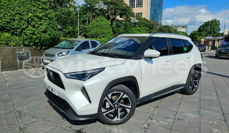 Big with watermark toyota yaris cross hanoi saigon 39520